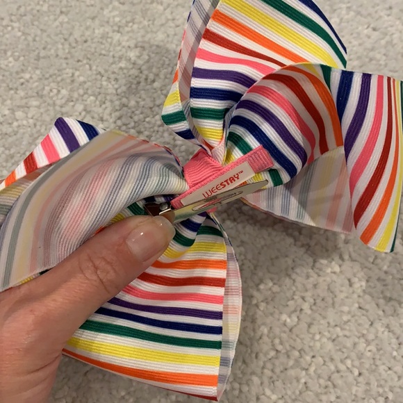 EUC Rainbow Top and Bow Hanna Andersson - Picture 6 of 6